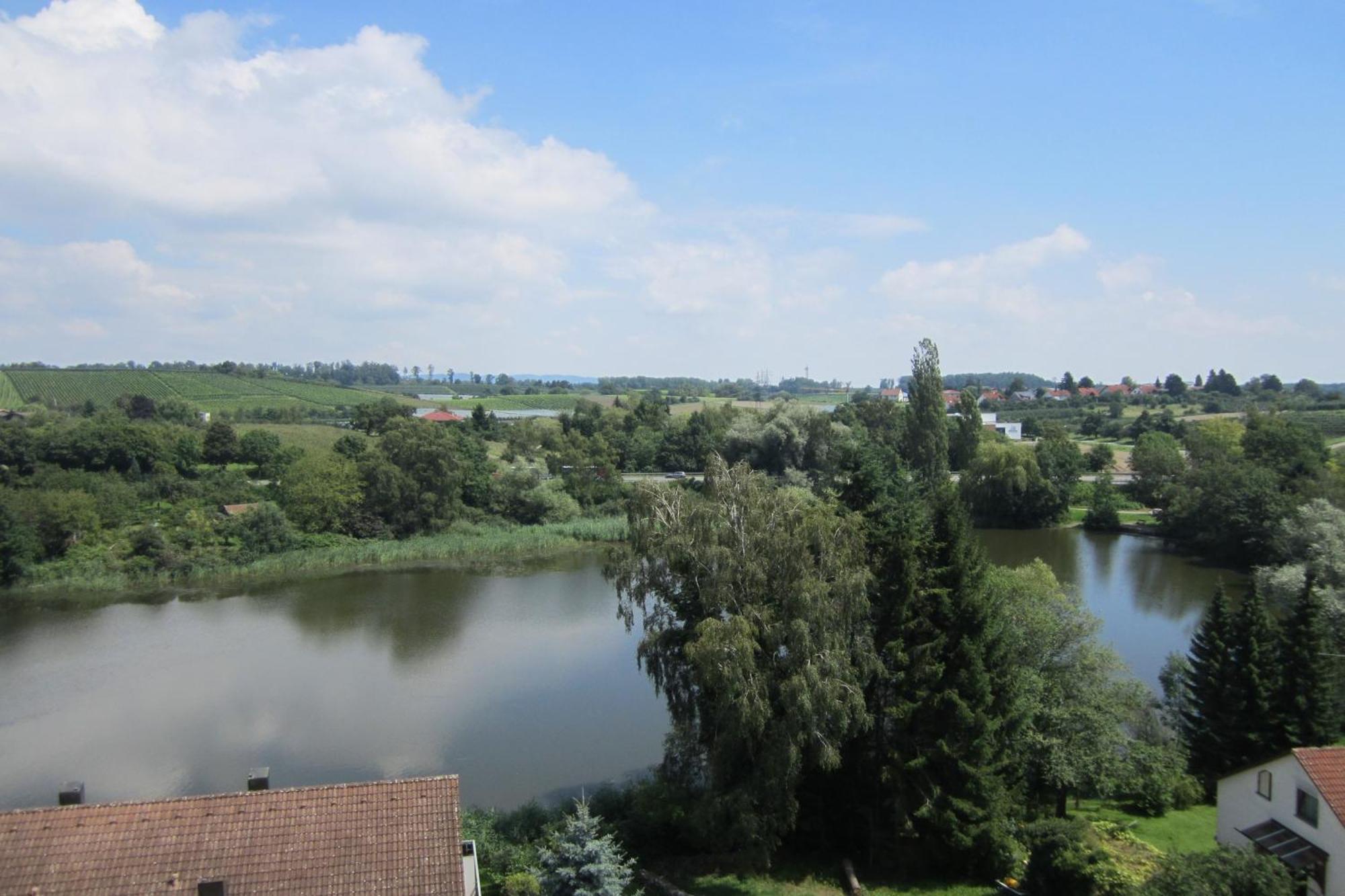 Ferienwohnung Am Weiher เมียร์สบวร์ก ภายนอก รูปภาพ